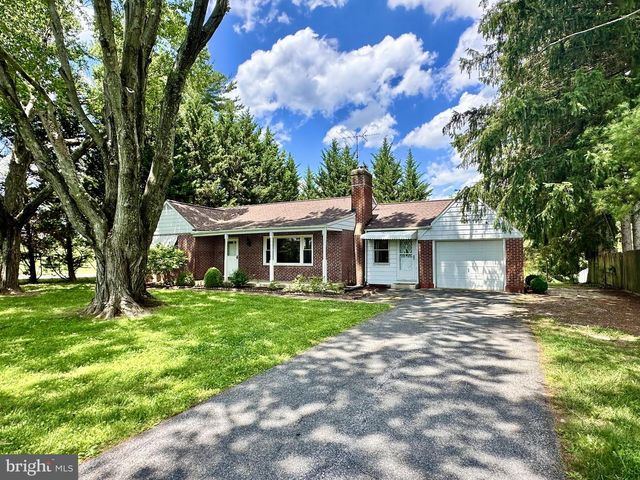 2570 DEER PARK RD, Finksburg, MD 21048