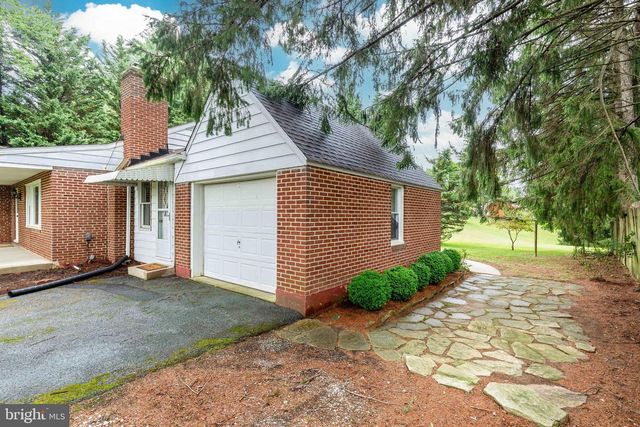 2570 DEER PARK RD, Finksburg, MD 21048