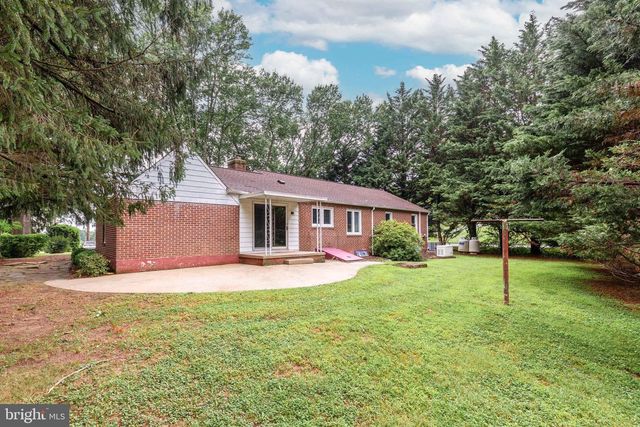 2570 DEER PARK RD, Finksburg, MD 21048