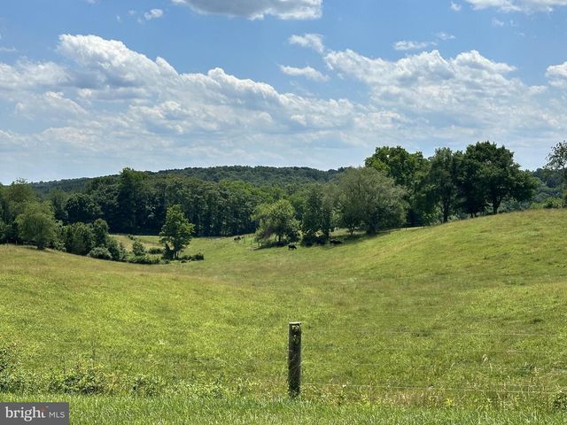 2570 DEER PARK RD, Finksburg, MD 21048