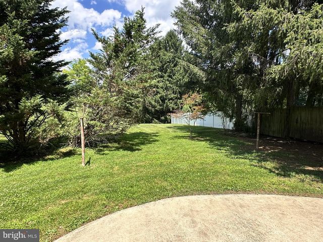2570 DEER PARK RD, Finksburg, MD 21048