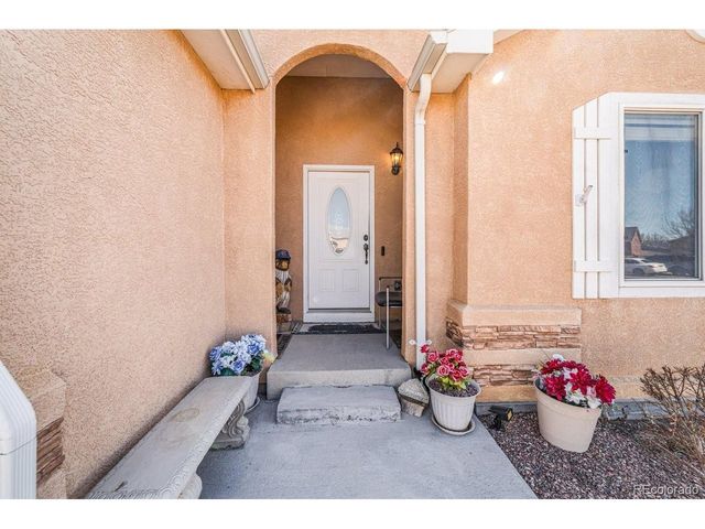 4750 San Pietro Ct, Pueblo, CO 81008
