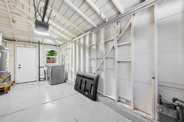 531 Flynn Avenue, Redwood City, CA 94063