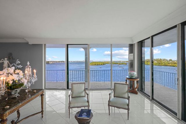 2155 Ibis Isle Road Ph 3, Palm Beach, FL 33480