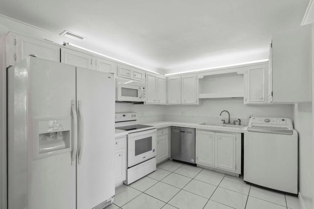 2155 Ibis Isle Road Ph 3, Palm Beach, FL 33480