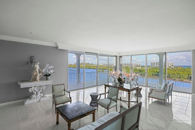 2155 Ibis Isle Road Ph 3, Palm Beach, FL 33480