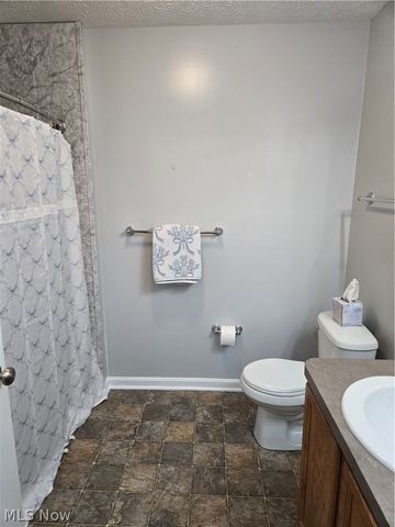 745 Lexington Avenue, Youngstown, OH 44510