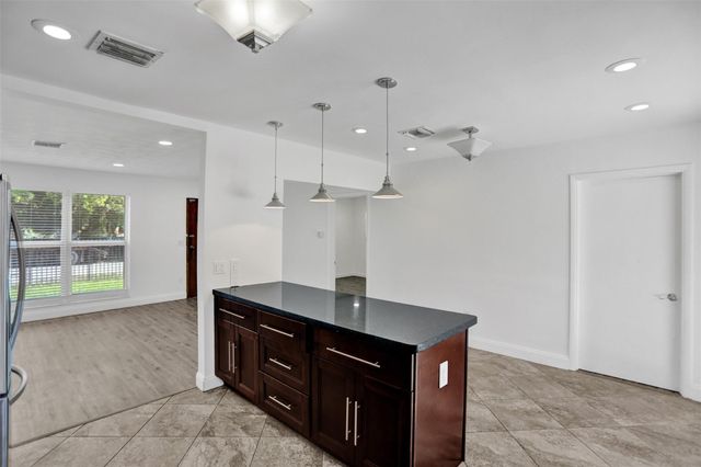 30 NE 139th Street, North Miami, FL 33161