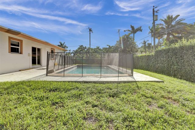 30 NE 139th Street, North Miami, FL 33161