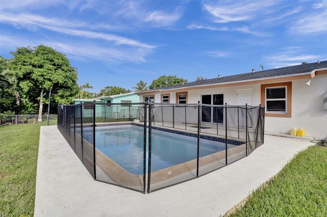 30 NE 139th Street, North Miami, FL 33161
