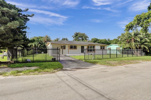 30 NE 139th Street, North Miami, FL 33161