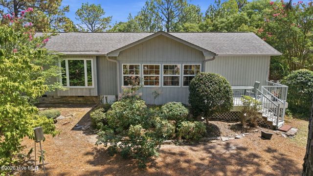 117 Sandham Court, West End, NC 27376