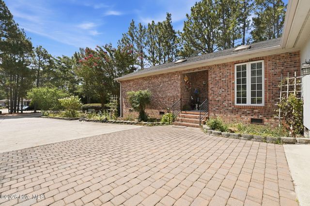 117 Sandham Court, West End, NC 27376