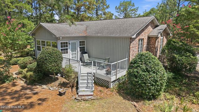 117 Sandham Court, West End, NC 27376