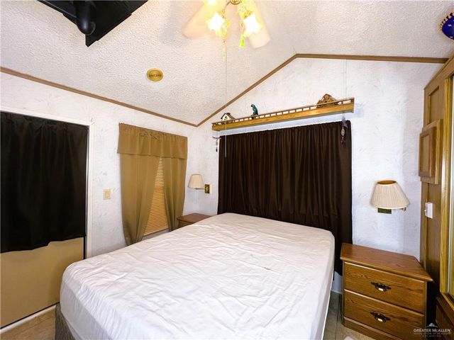 11 London Avenue, Mission, TX 78572