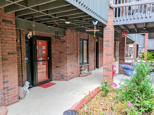 150 Sunken Forest Dr. 8-210, Forsyth, MO 65653
