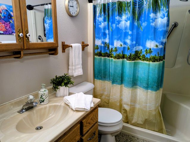 150 Sunken Forest Dr. 8-210, Forsyth, MO 65653
