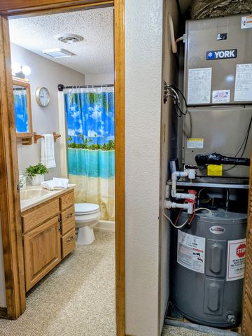 150 Sunken Forest Dr. 8-210, Forsyth, MO 65653