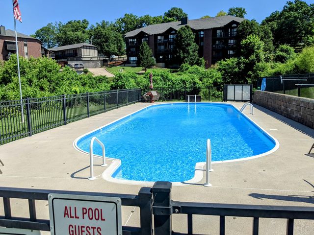 150 Sunken Forest Dr. 8-210, Forsyth, MO 65653