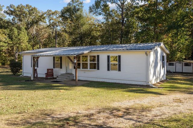 2330 Sabinetown Road, Hemphill, TX 75948