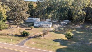 2330 Sabinetown Road, Hemphill, TX 75948