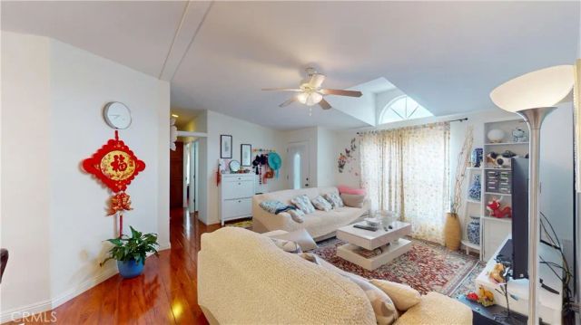 11301 Euclid 72, Garden Grove, CA 92840