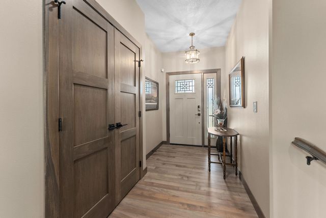 5405 E 64th St Street, Sioux Falls, SD 57108