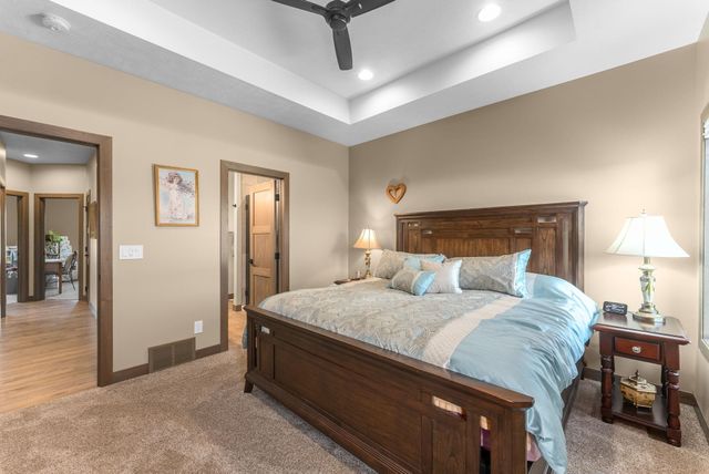 5405 E 64th St Street, Sioux Falls, SD 57108