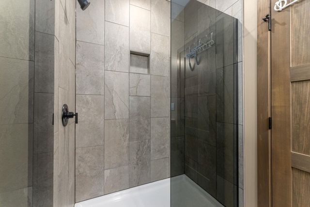 5405 E 64th St Street, Sioux Falls, SD 57108