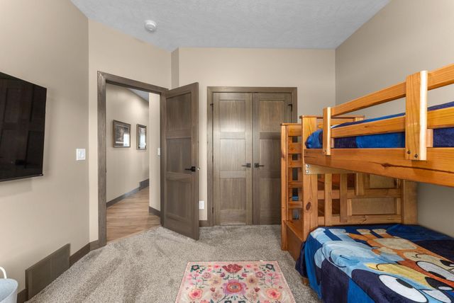 5405 E 64th St Street, Sioux Falls, SD 57108