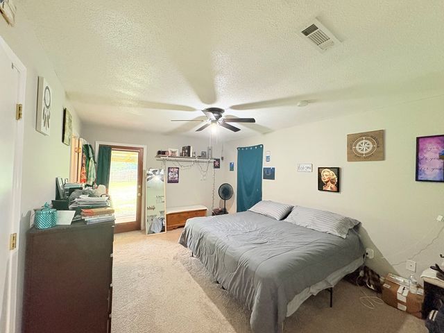 156 Valleyview Dr., Enterprise, AL 36330