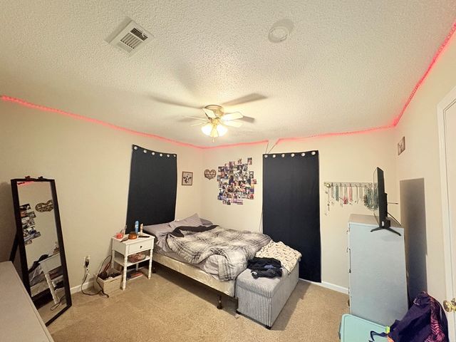 156 Valleyview Dr., Enterprise, AL 36330