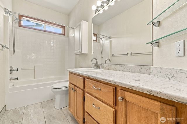 11404 88th Avenue E, Puyallup, WA 98373