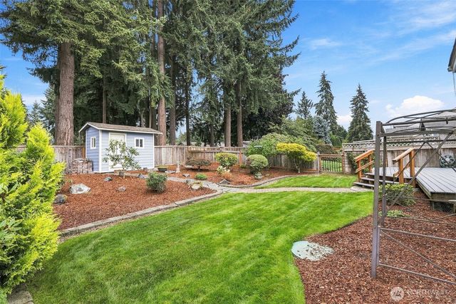 11404 88th Avenue E, Puyallup, WA 98373