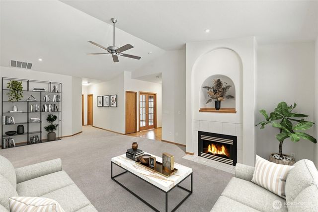 11404 88th Avenue E, Puyallup, WA 98373