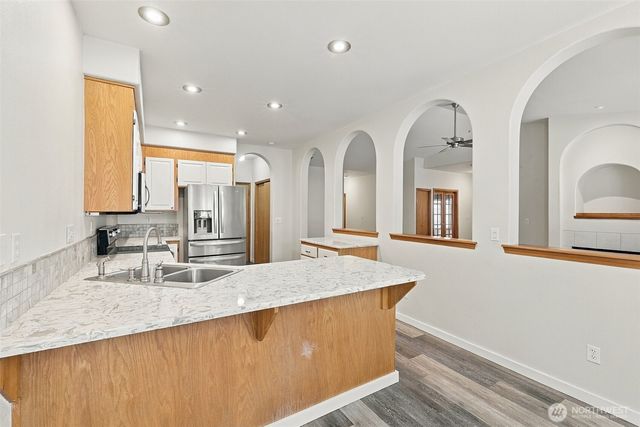 11404 88th Avenue E, Puyallup, WA 98373
