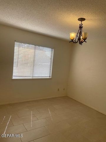 7045 Orizaba Avenue A, El Paso, TX 79912