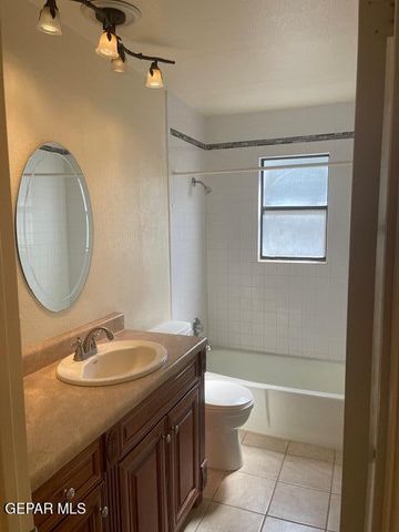7045 Orizaba Avenue A, El Paso, TX 79912
