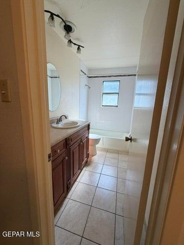 7045 Orizaba Avenue A, El Paso, TX 79912