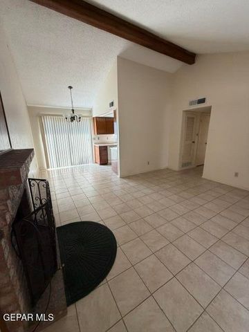 7045 Orizaba Avenue A, El Paso, TX 79912