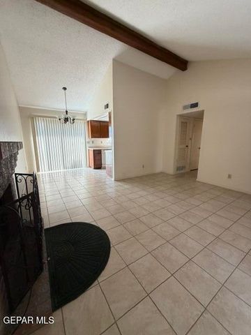 7045 Orizaba Avenue A, El Paso, TX 79912