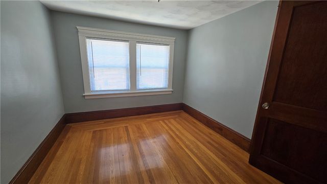 28 Crawford Street, Cranston, RI 02910