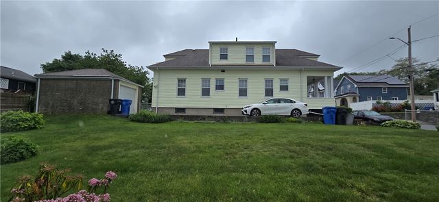 28 Crawford Street, Cranston, RI 02910