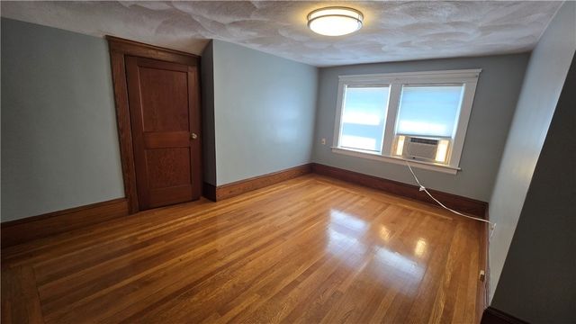 28 Crawford Street, Cranston, RI 02910
