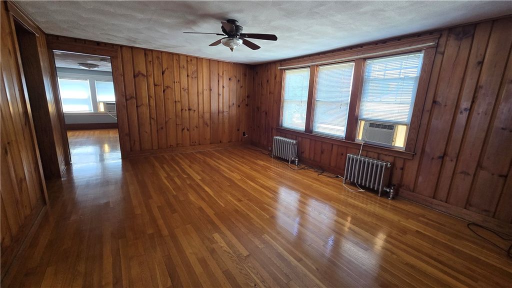 28 Crawford Street, Cranston, RI 02910