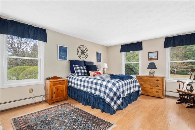 7 Corduroy Rd Unit 10, Amherst, NH 03031