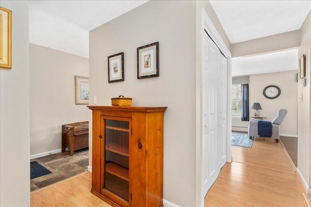 7 Corduroy Rd Unit 10, Amherst, NH 03031