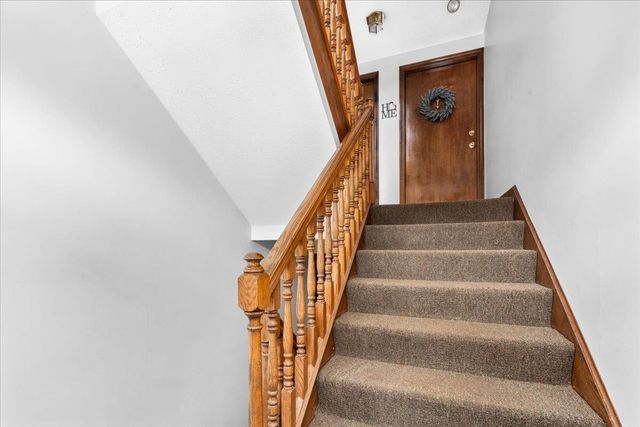 7 Corduroy Rd Unit 10, Amherst, NH 03031