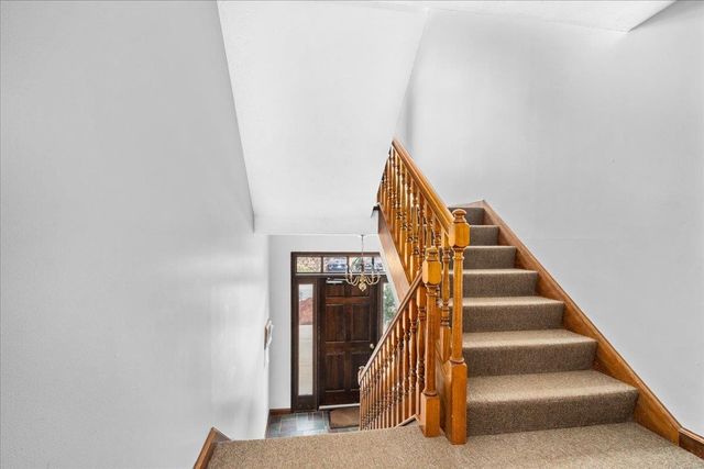 7 Corduroy Rd Unit 10, Amherst, NH 03031