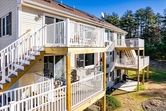 7 Corduroy Rd Unit 10, Amherst, NH 03031